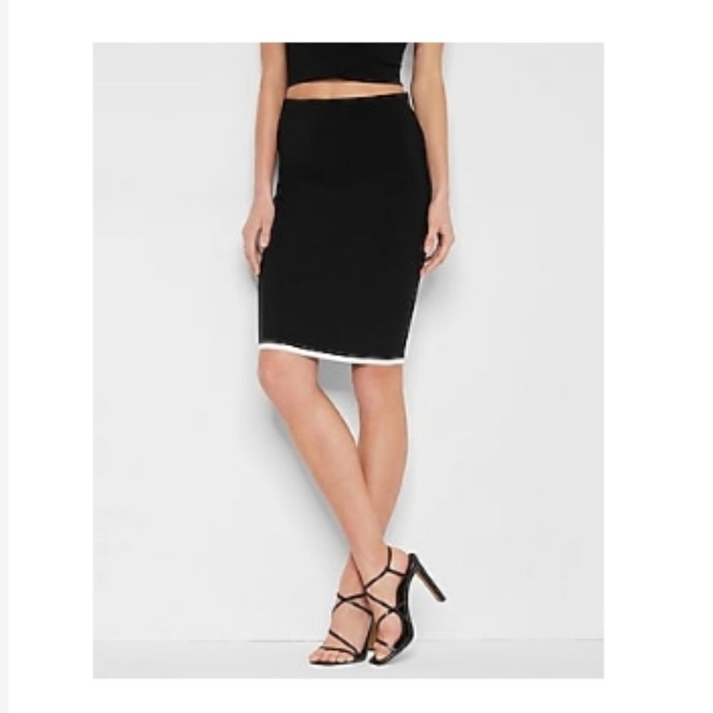 NWT, Express • Body Contour Contrast Tipped Sweater Pencil Skirt, Size XS